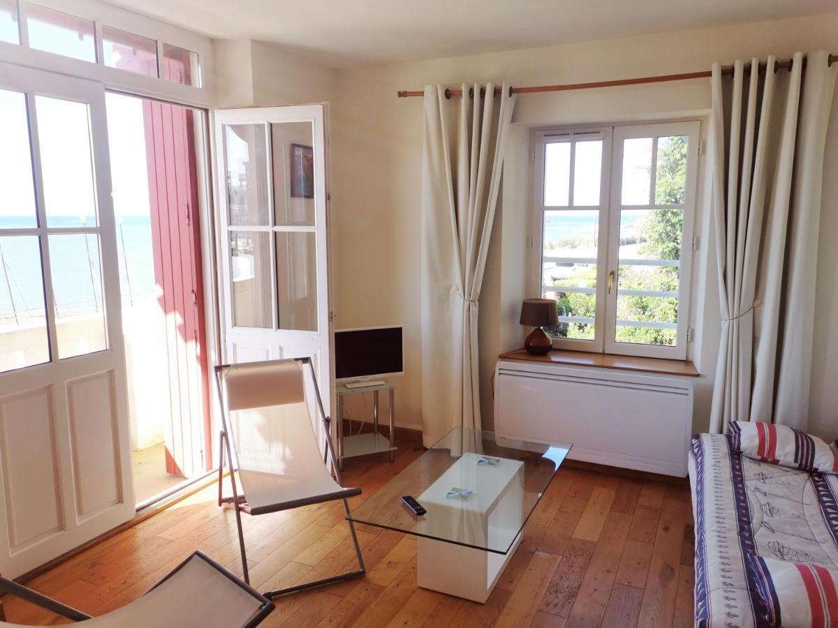 Appartements La Felicite Сен-Жиль-Круа-де-Ві Екстер'єр фото