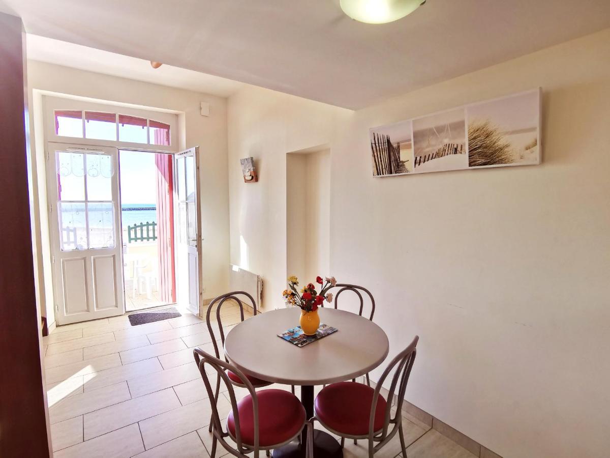 Appartements La Felicite Сен-Жиль-Круа-де-Ві Екстер'єр фото